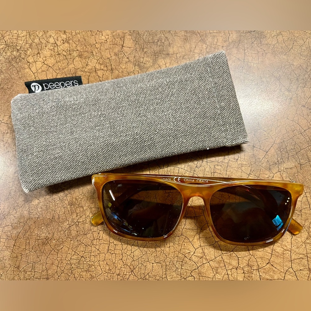 Women's Amber Brown Sunglasses - Classic Square Frame